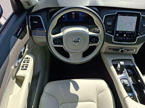 Certified 2023 Volvo XC90 B6 Plus w/ Protection Package AWD/4WD image 13