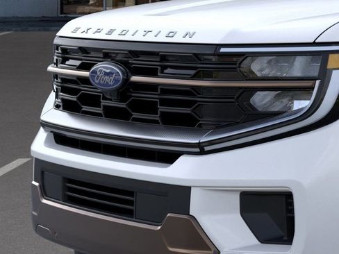 New 2026 Ford Expedition Max King Ranch image 17