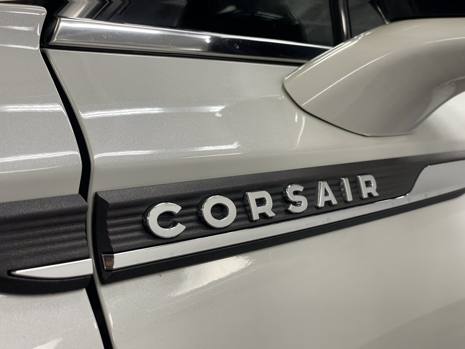 Used 2023 Lincoln Corsair Reserve w/ Equipment Group 201A AWD/4WD image 13