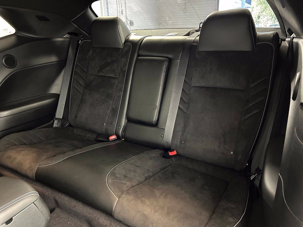 Used 2019 Dodge Challenger SRT Hellcat Redeye RWD image 16