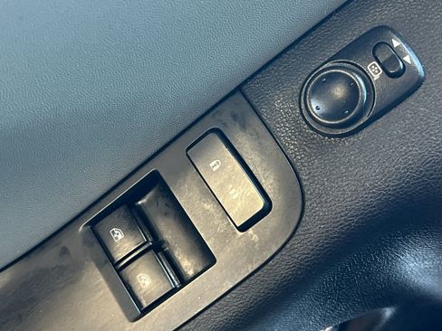 Used 2013 Chevrolet Camaro LS RWD image 14