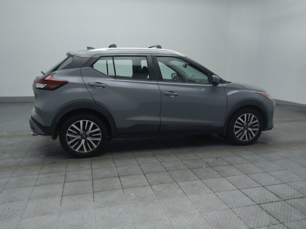 Used 2022 Nissan Kicks SV w/ Interior Electronics Package FWD image 10