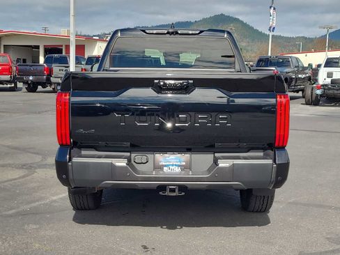 Used 2024 Toyota Tundra Platinum image 13