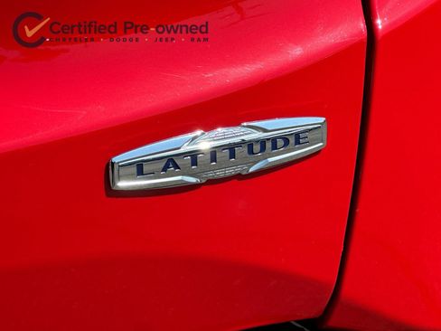 Used 2022 Jeep Renegade Latitude image 28