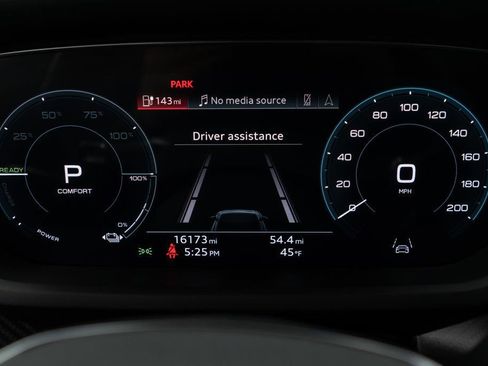 Used 2023 Audi RS e-tron GT w/ Ceramic Brake Package image 20