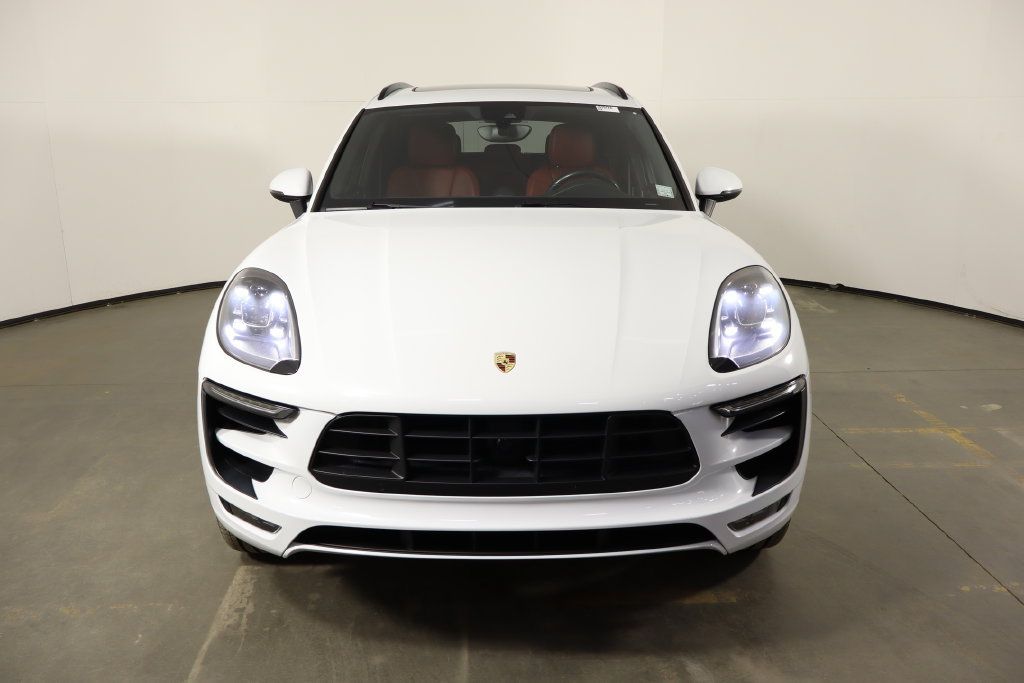 Used 2017 Porsche Macan GTS AWD/4WD image 2
