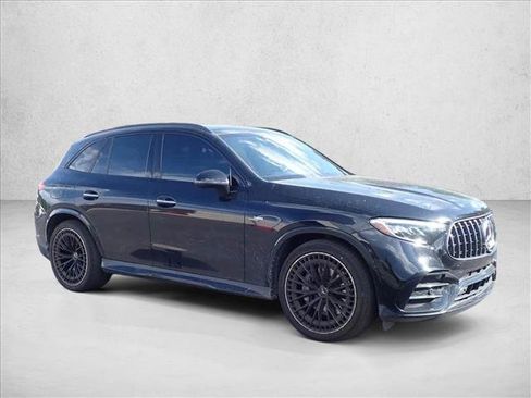 Used 2024 Mercedes-Benz GLC 43 AMG 4MATIC image 10