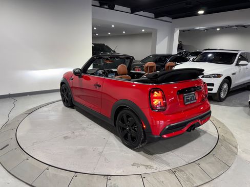 Used 2023 MINI Cooper S w/ Signature Upholstery Package image 16