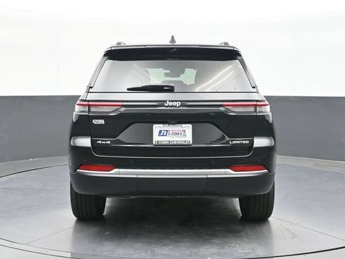 Used 2026 Jeep Grand Cherokee Limited w/ Luxury Tech Group II AWD/4WD image 11