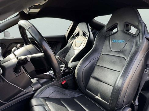 Used 2021 Ford Mustang GT Premium w/ Equipment Group 401A image 19