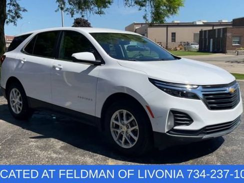 Used 2024 Chevrolet Equinox LT FWD image 2