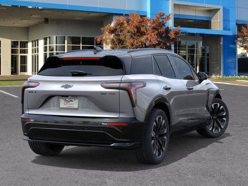 New 2026 Chevrolet Blazer EV RS image 4
