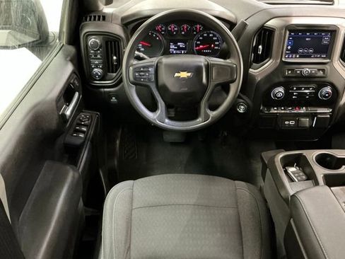 Used 2023 Chevrolet Silverado 1500 Custom image 11