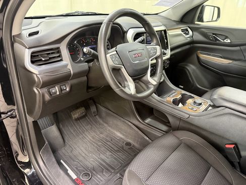 Used 2023 GMC Acadia SLE w/ Driver Convenience Package FWD image 33