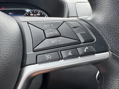 Used 2024 Nissan Altima 2.5 SV image 17