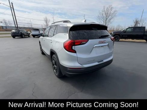 Used 2018 GMC Terrain SLE w/ Driver Convenience Package image 7