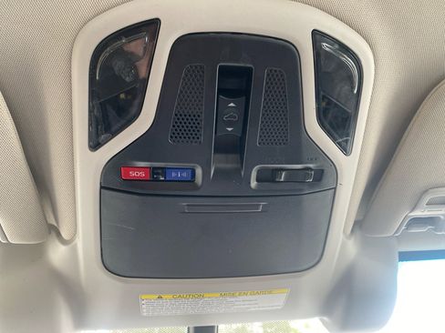 Used 2022 Subaru Legacy Limited image 17