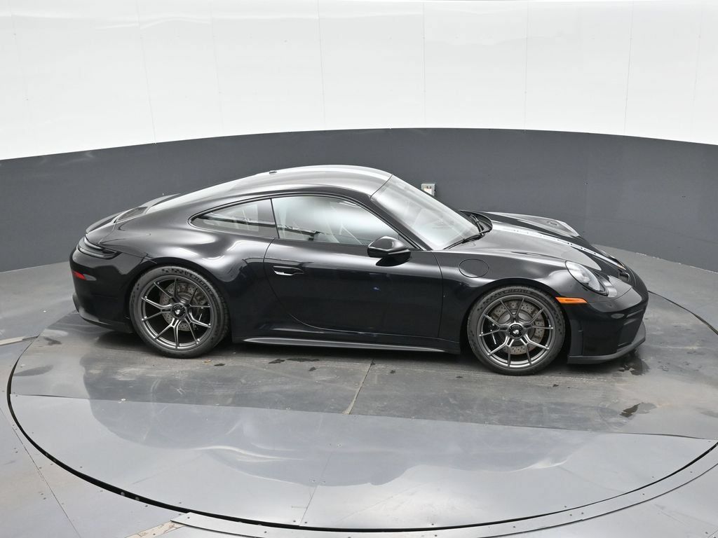Used 2026 Porsche 911 GT3 RWD image 31