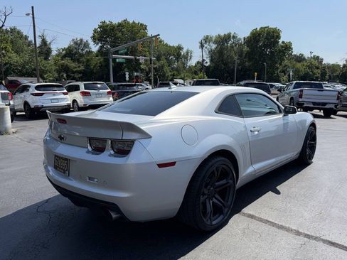 Used 2013 Chevrolet Camaro SS w/ RS Package RWD image 8