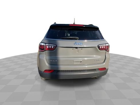 Used 2020 Jeep Compass Limited AWD/4WD image 9
