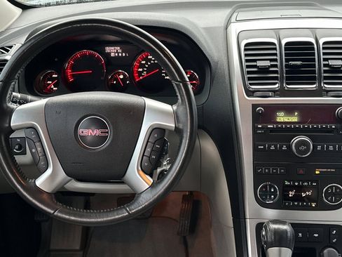 Used 2008 GMC Acadia SLT w/ Convenience Package image 14