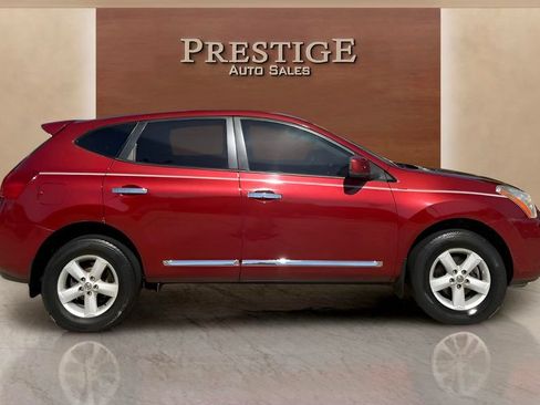 Used 2013 Nissan Rogue S w/ Special Edition Pkg FWD image 1