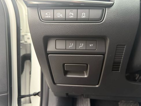 New 2026 MAZDA MAZDA3 Hatchback w/Premium Plus Pkg image 13