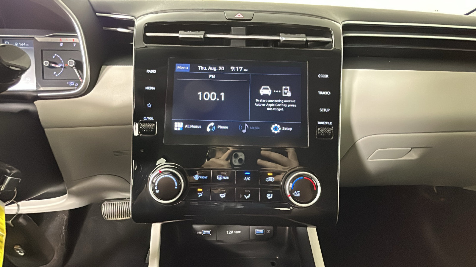 Certified 2024 Hyundai Tucson SE FWD image 29