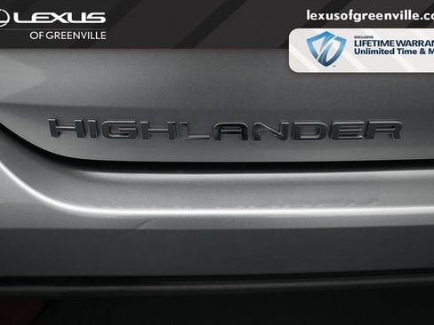 Used 2023 Toyota Highlander XSE FWD image 27
