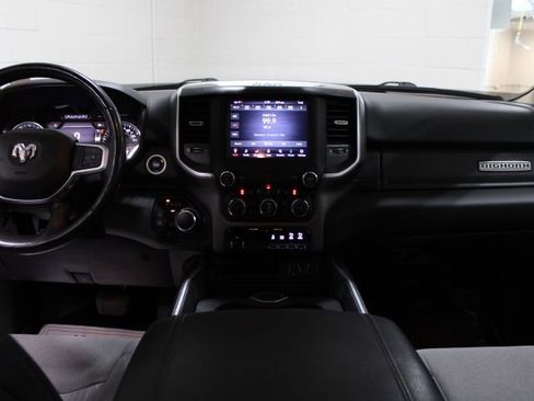 Used 2020 RAM 1500 Big Horn AWD/4WD image 2