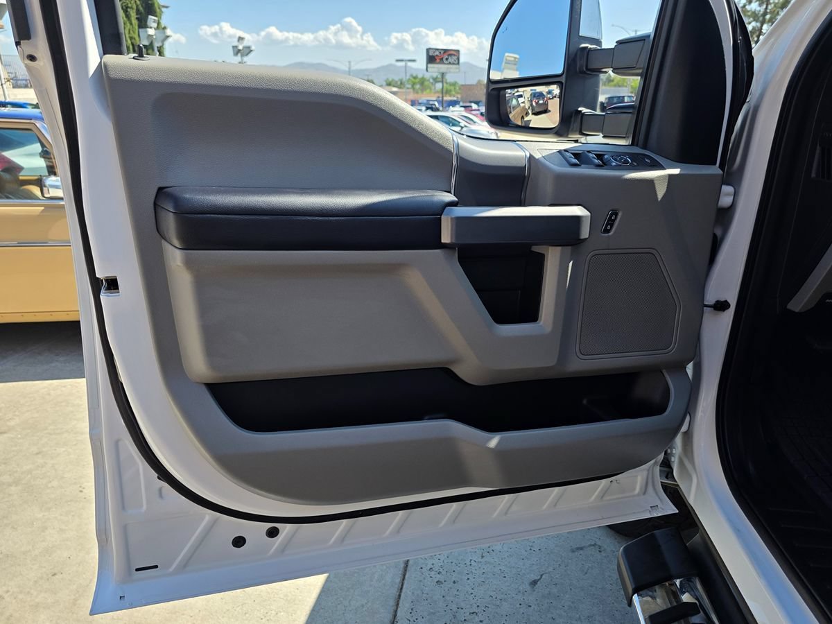 Used 2020 Ford F250 XLT w/ XLT Premium Package AWD/4WD image 27
