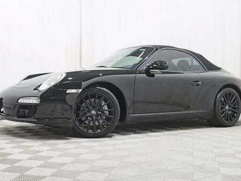 Used 2010 Porsche 911 Carrera RWD image 2