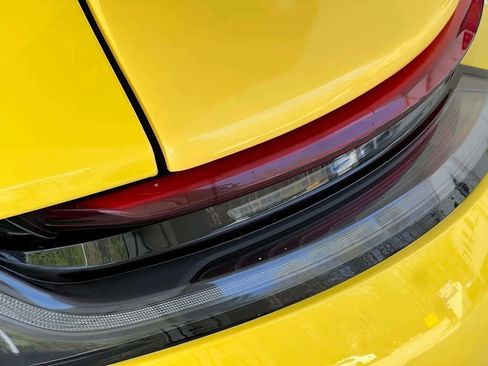 Used 2022 Porsche 911 Carrera RWD image 28