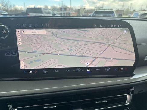 Used 2026 Chevrolet Traverse LT w/ LPO, Floor Liner Package image 16