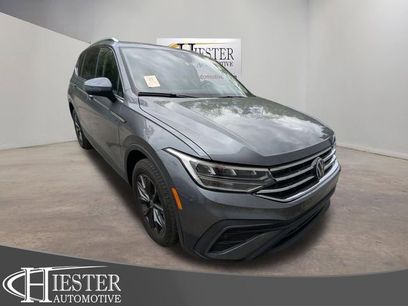Used 2024 Volkswagen Tiguan SE