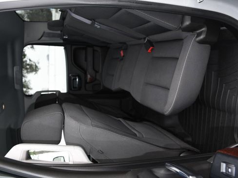 Used 2016 GMC Sierra 1500 SLE w/ SLE Value Package image 18