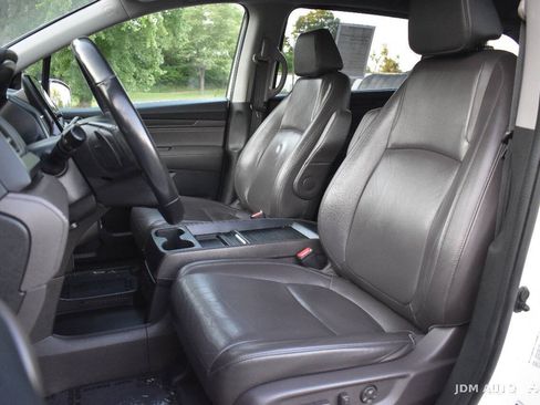 Used 2019 Honda Odyssey Touring image 10