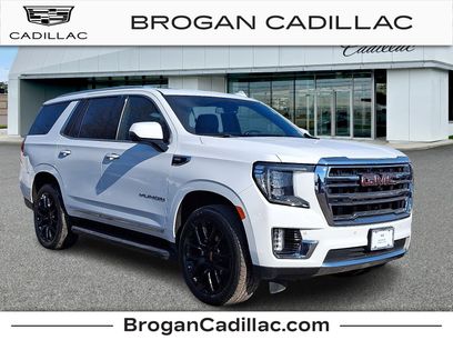 Used 2022 GMC Yukon SLT w/ SLT Premium Package