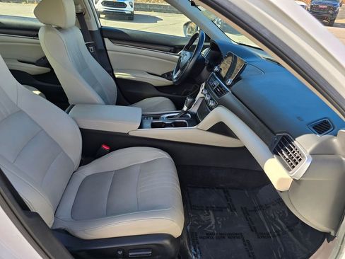 Used 2019 Honda Accord EX-L image 31