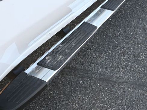 Used 2025 Chevrolet Silverado 2500 LT w/ Safety Package image 15