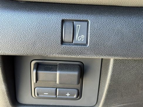 Certified 2025 Chevrolet Colorado ZR2 w/ ZR2 Bison Edition image 22