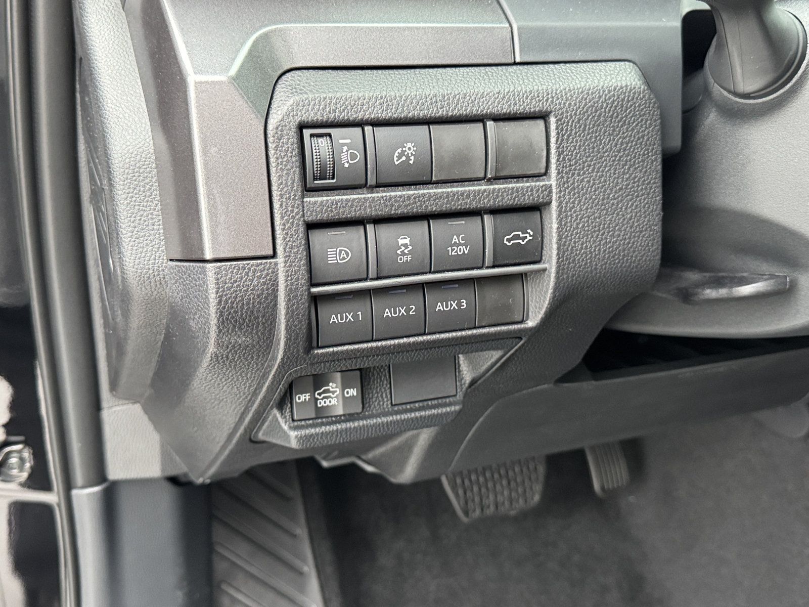 New 2026 Toyota Tacoma TRD Off-Road AWD/4WD image 17
