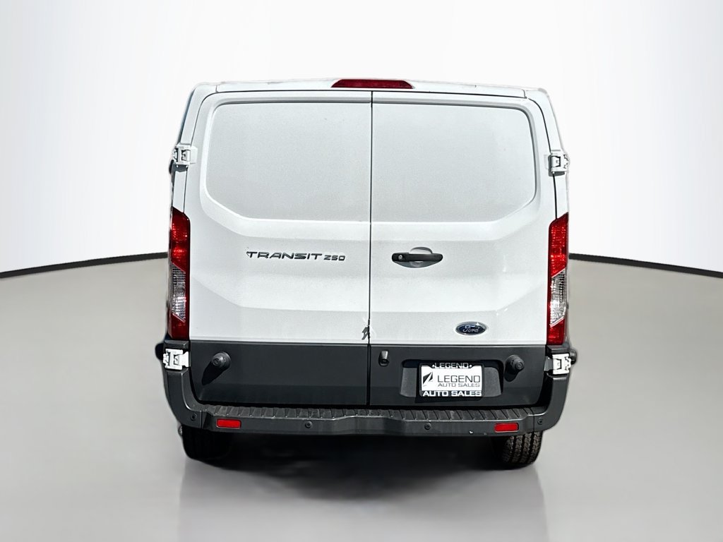 Used 2018 Ford Transit 250 148 Low Roof RWD image 8