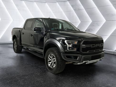 Used 2018 Ford F150 Raptor w/ Equipment Group 802A Luxury AWD/4WD image 1