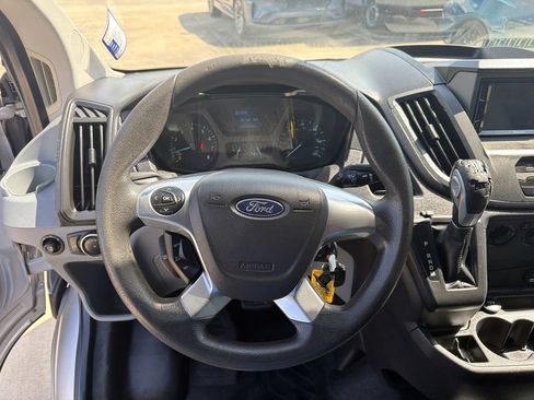 Used 2015 Ford Transit 150 130 Low Roof RWD image 22