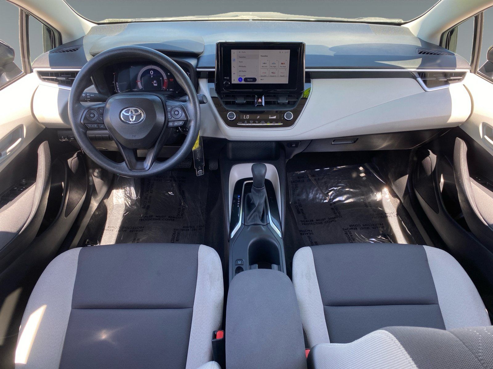 Used 2026 Toyota Corolla LE FWD image 10