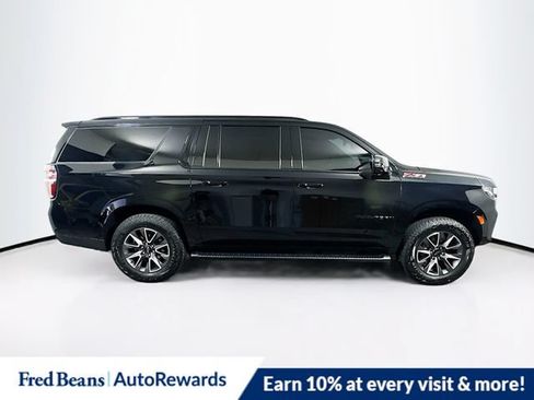 Certified 2024 Chevrolet Suburban Z71 w/ Z71 Off-Road Package AWD/4WD image 10