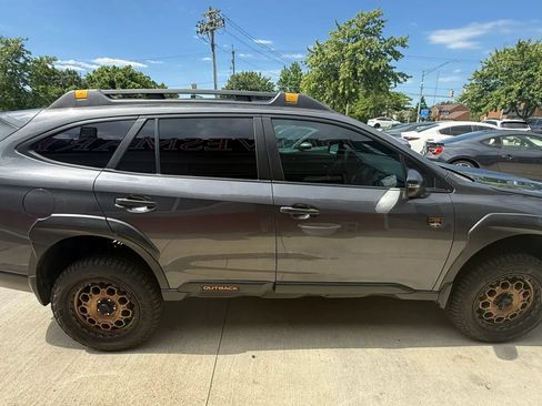 Used 2022 Subaru Outback Wilderness w/ Wilderness Package AWD/4WD image 7