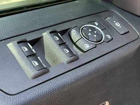 Used 2021 Ford F250 Lariat w/ Tremor Off-Road Package AWD/4WD image 21