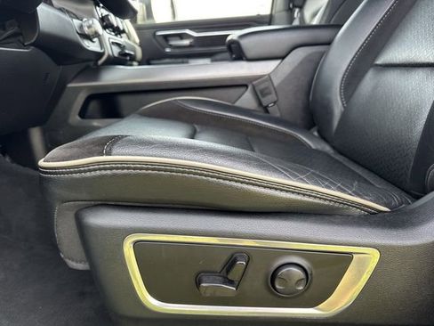 Used 2024 RAM 1500 Laramie RWD image 12